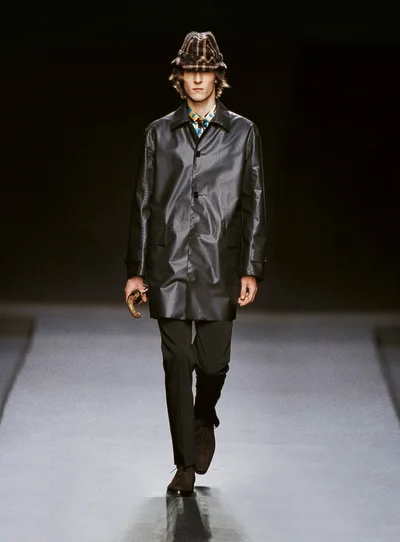 Look 25